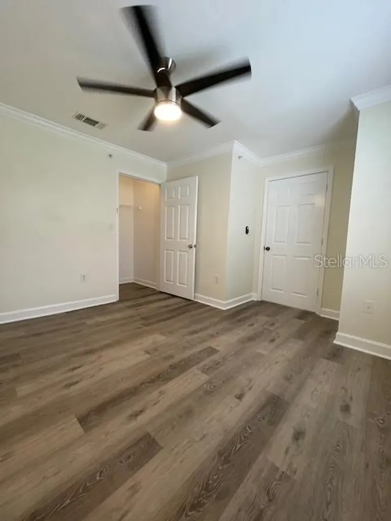 18319 Bridle Club Drive Tampa FL 33647