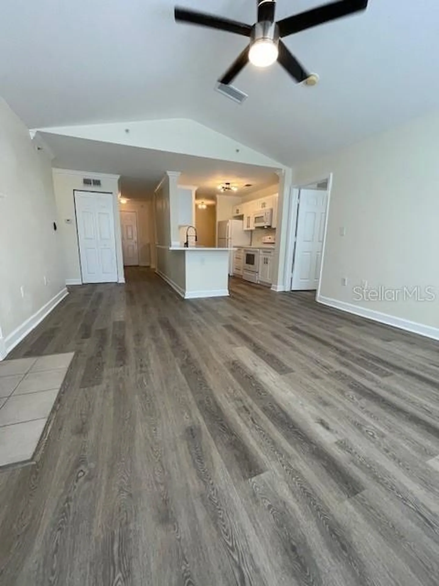 18319 Bridle Club Drive Tampa FL 33647