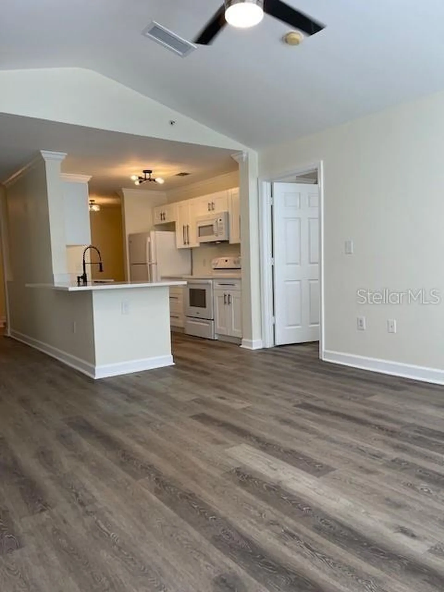 18319 Bridle Club Drive Tampa FL 33647
