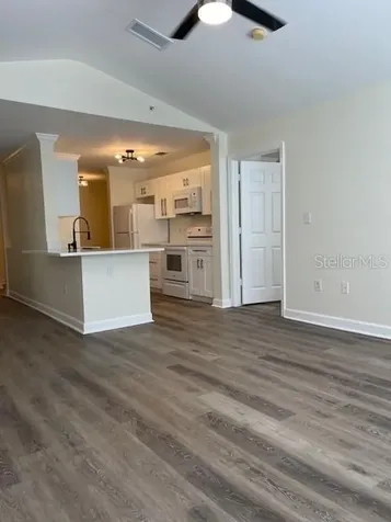 18319 Bridle Club Drive Tampa FL 33647