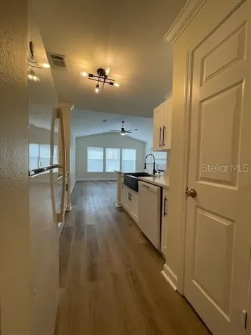 18319 Bridle Club Drive Tampa FL 33647