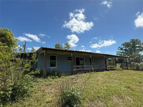 15816 Mullins Boulevard Umatilla FL 32784