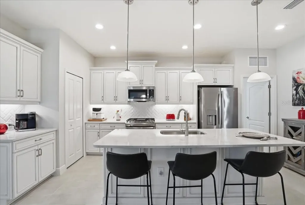 27507 Janzen Court Englewood FL 34223