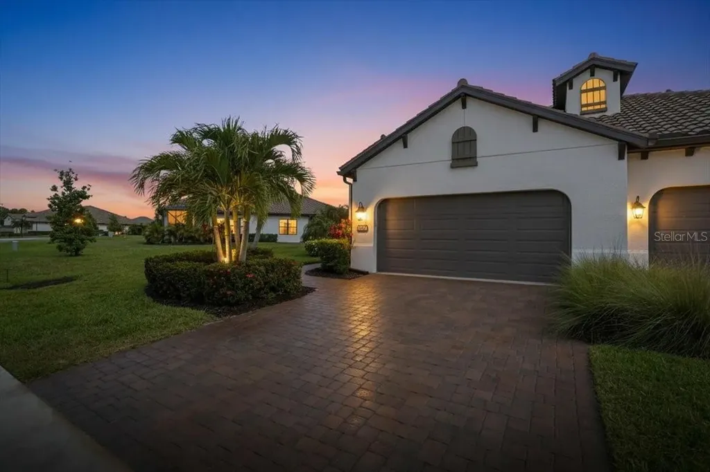 27507 Janzen Court Englewood FL 34223