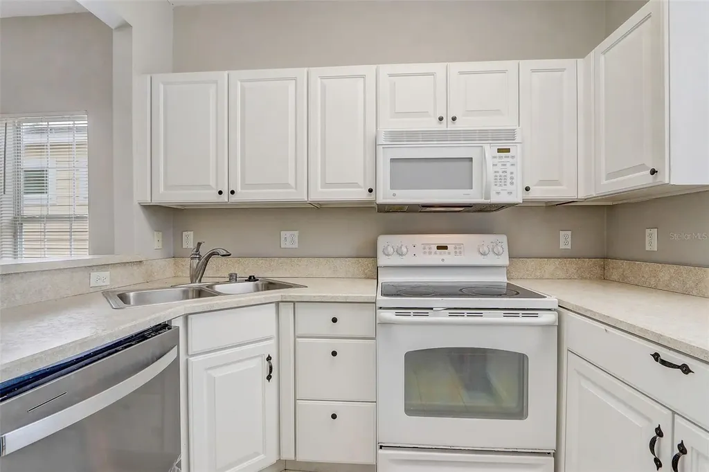 5116 NW 21st Drive Gainesville FL 32605