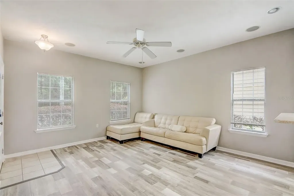 5116 NW 21st Drive Gainesville FL 32605