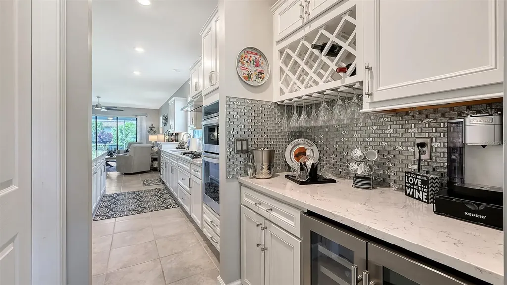 5800 Willow Marsh Court Sarasota FL 34238