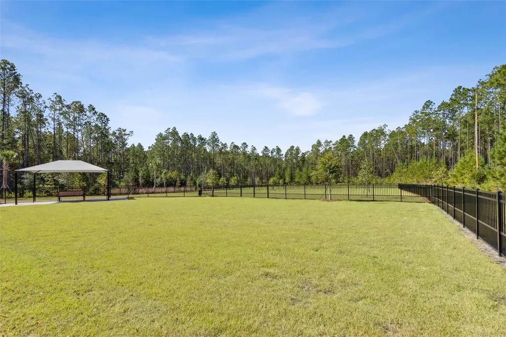 250 Daydream Avenue Yulee FL 32097