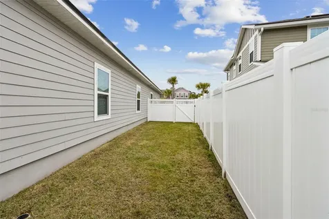 250 Daydream Avenue Yulee FL 32097
