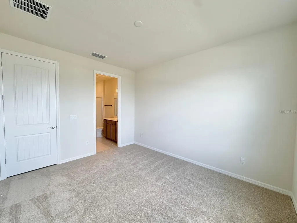 6985 Dappled Oak Way Orlando FL 32829