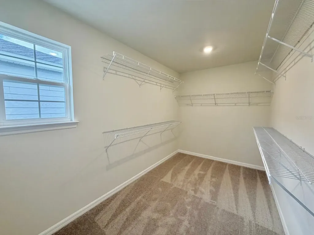 6985 Dappled Oak Way Orlando FL 32829