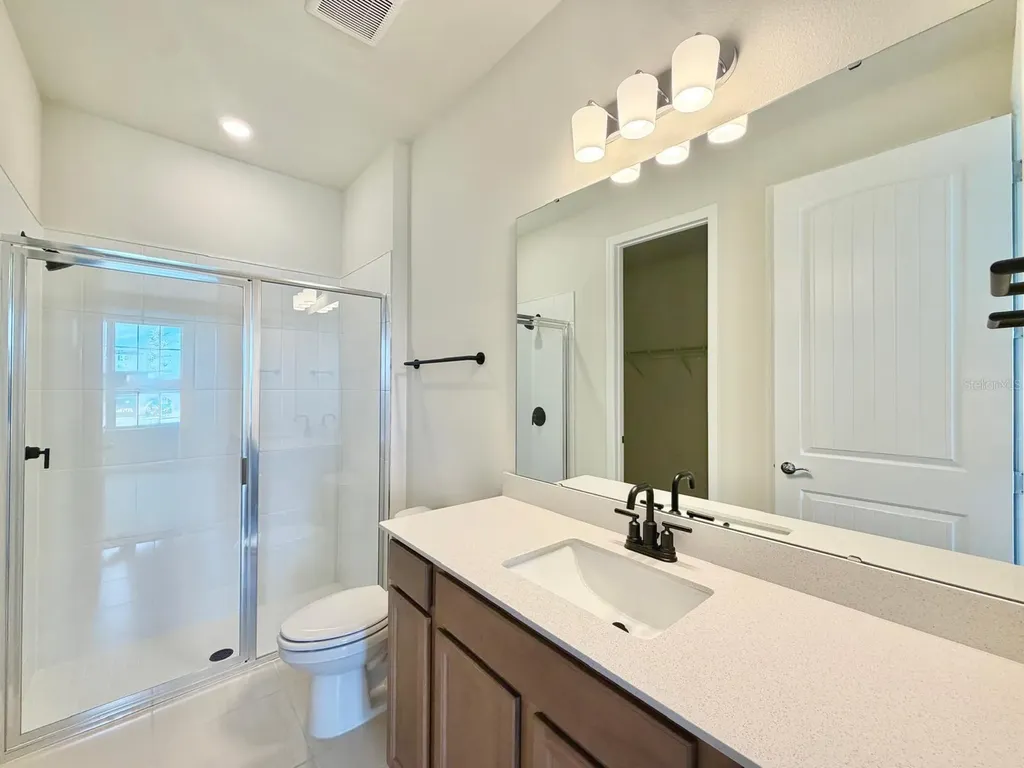 6985 Dappled Oak Way Orlando FL 32829