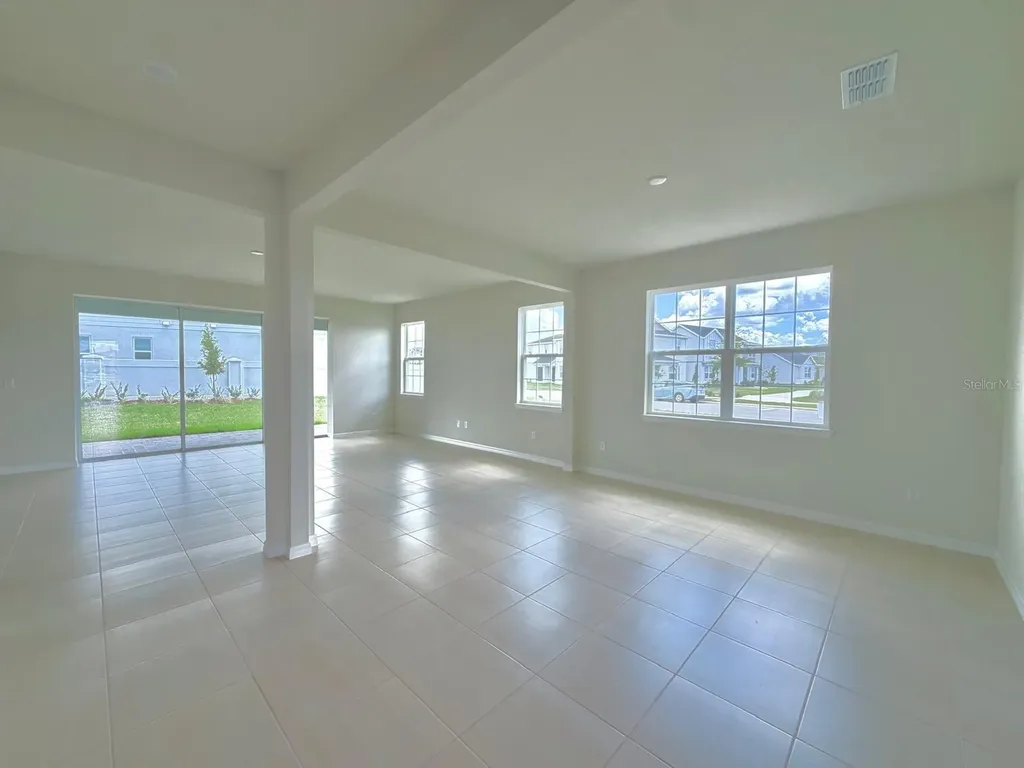 6985 Dappled Oak Way Orlando FL 32829