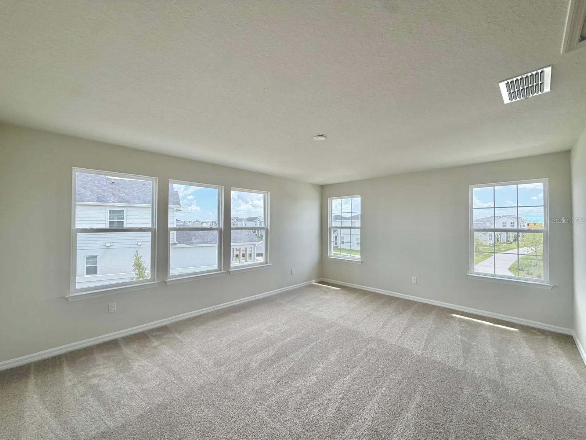 6985 Dappled Oak Way Orlando FL 32829