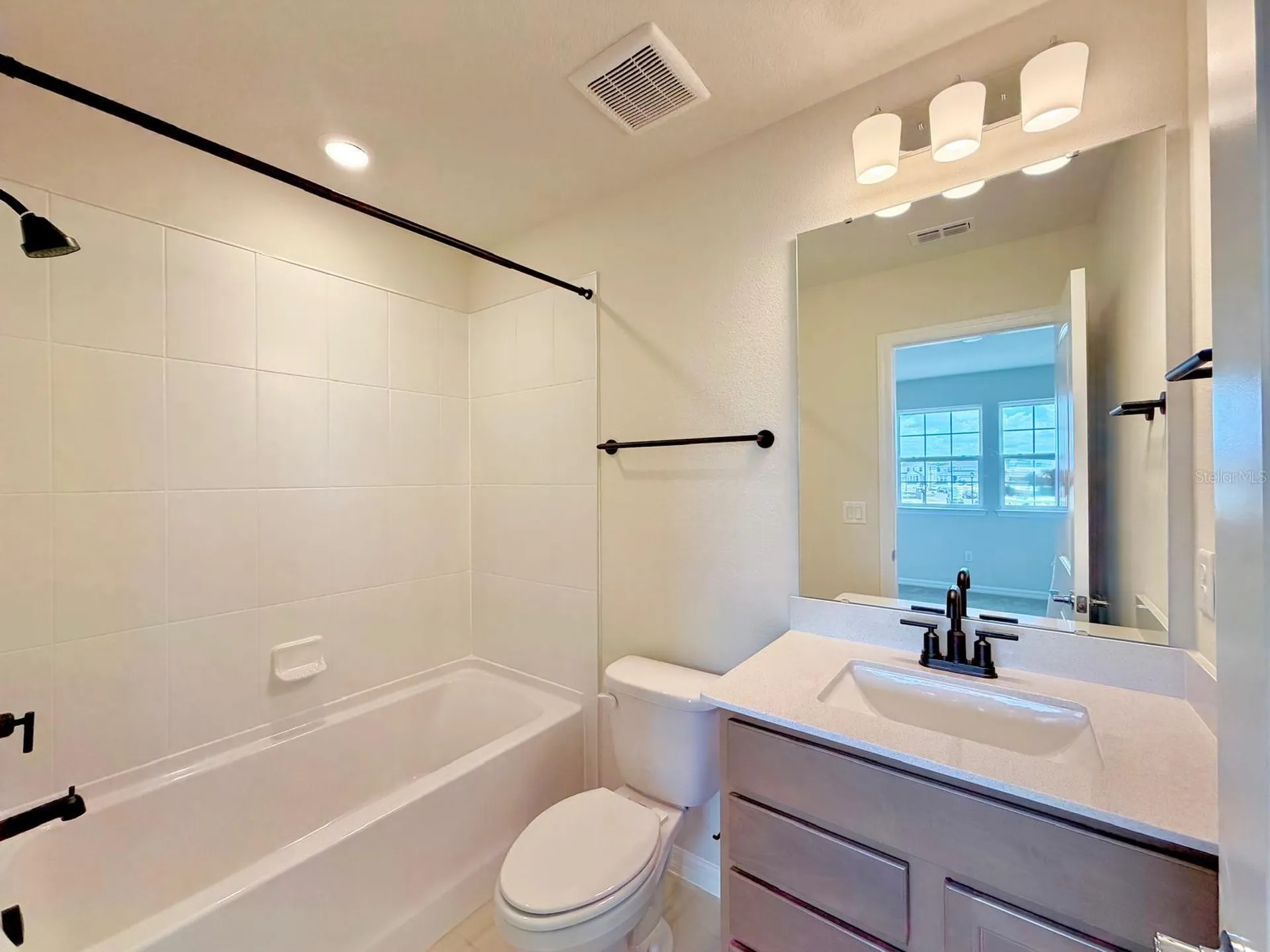 6985 Dappled Oak Way Orlando FL 32829