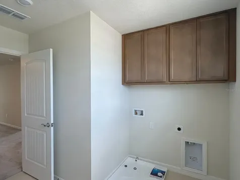6985 Dappled Oak Way Orlando FL 32829