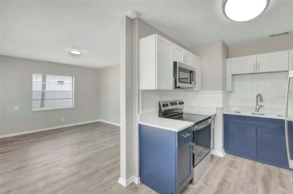 7015 Filbert Lane Tampa FL 33637