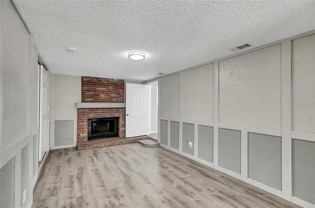 7015 Filbert Lane Tampa FL 33637