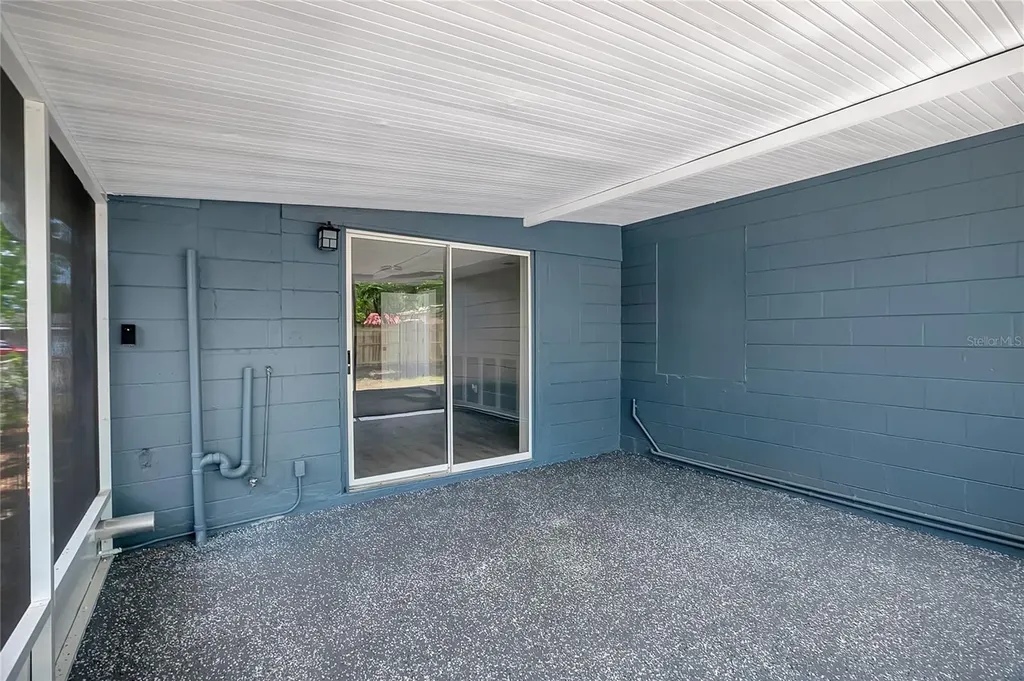 7015 Filbert Lane Tampa FL 33637