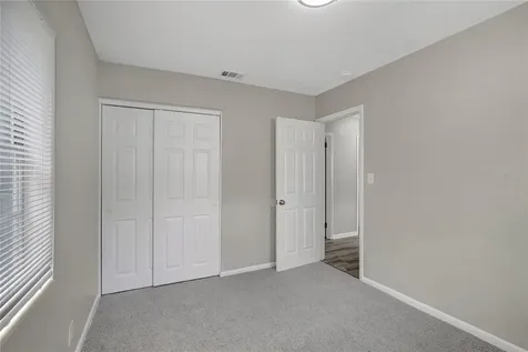 7015 Filbert Lane Tampa FL 33637