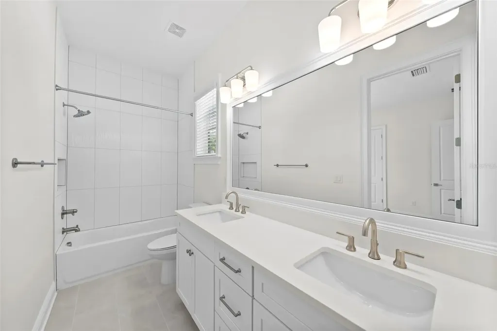 2905 W San Carlos Street Tampa FL 33629