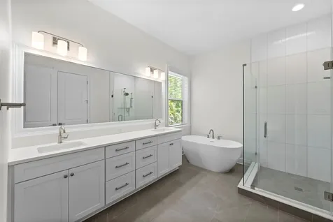 2905 W San Carlos Street Tampa FL 33629