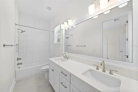 2905 W San Carlos Street Tampa FL 33629