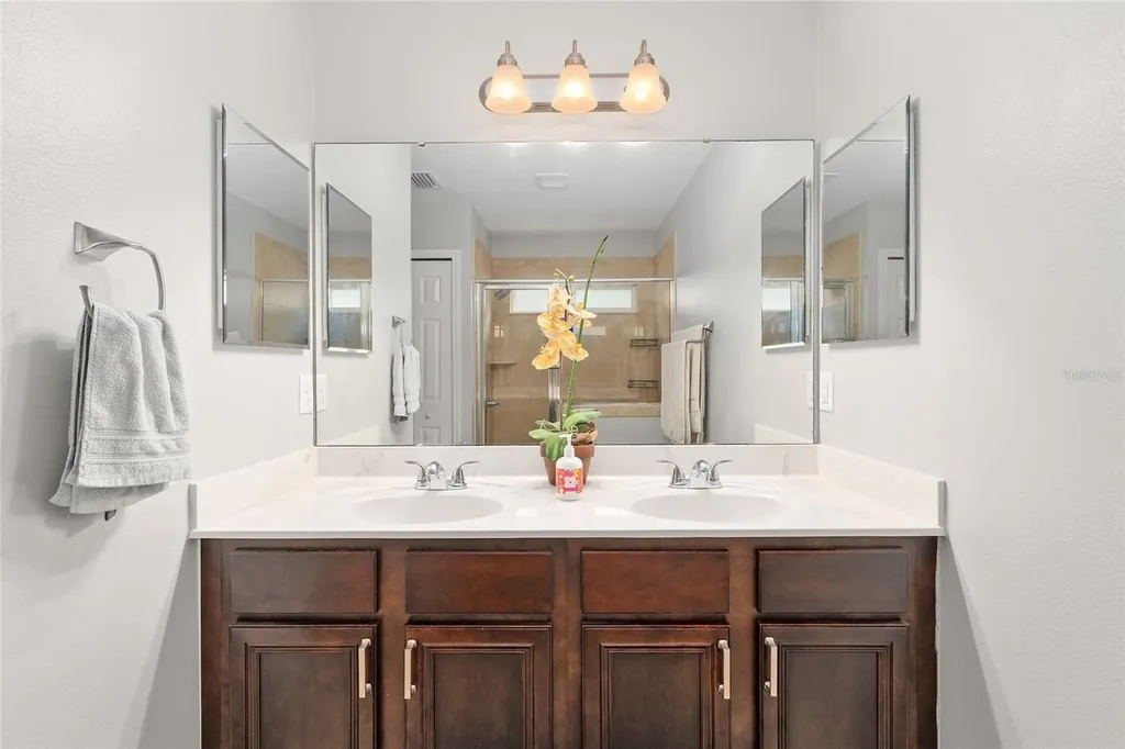 8114 NW 54th Street Gainesville FL 32653