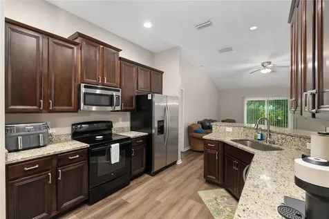 8114 NW 54th Street Gainesville FL 32653