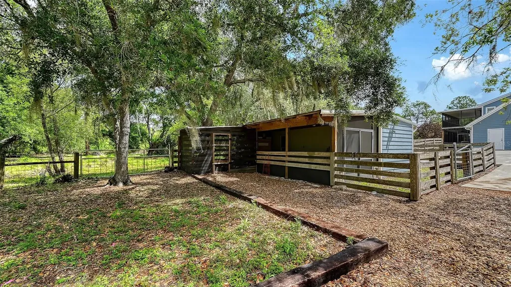6521 219th Street E Bradenton FL 34211