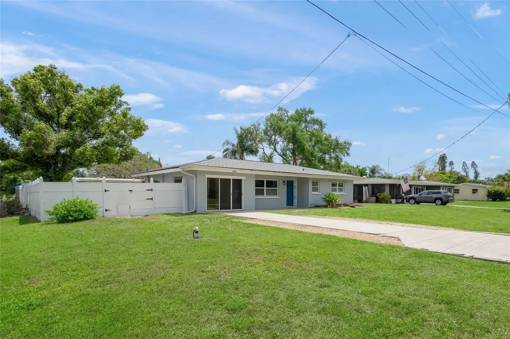5903 Murdock Avenue Sarasota FL 34231