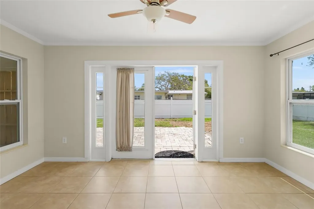5903 Murdock Avenue Sarasota FL 34231