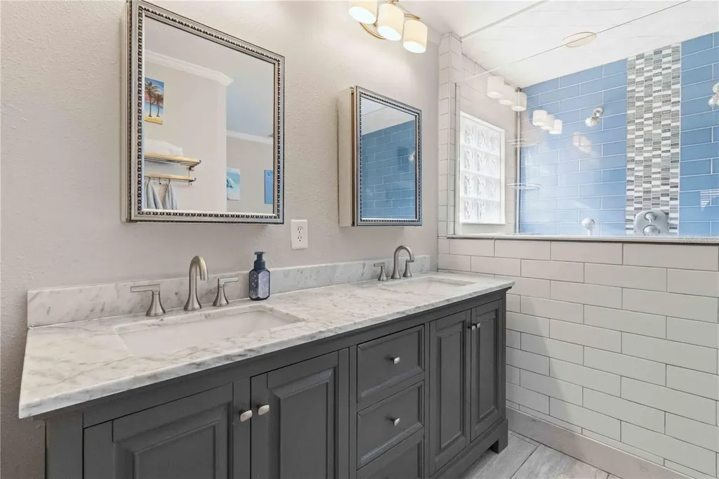 7633 Clovelly Park Place Apollo Beach FL 33572