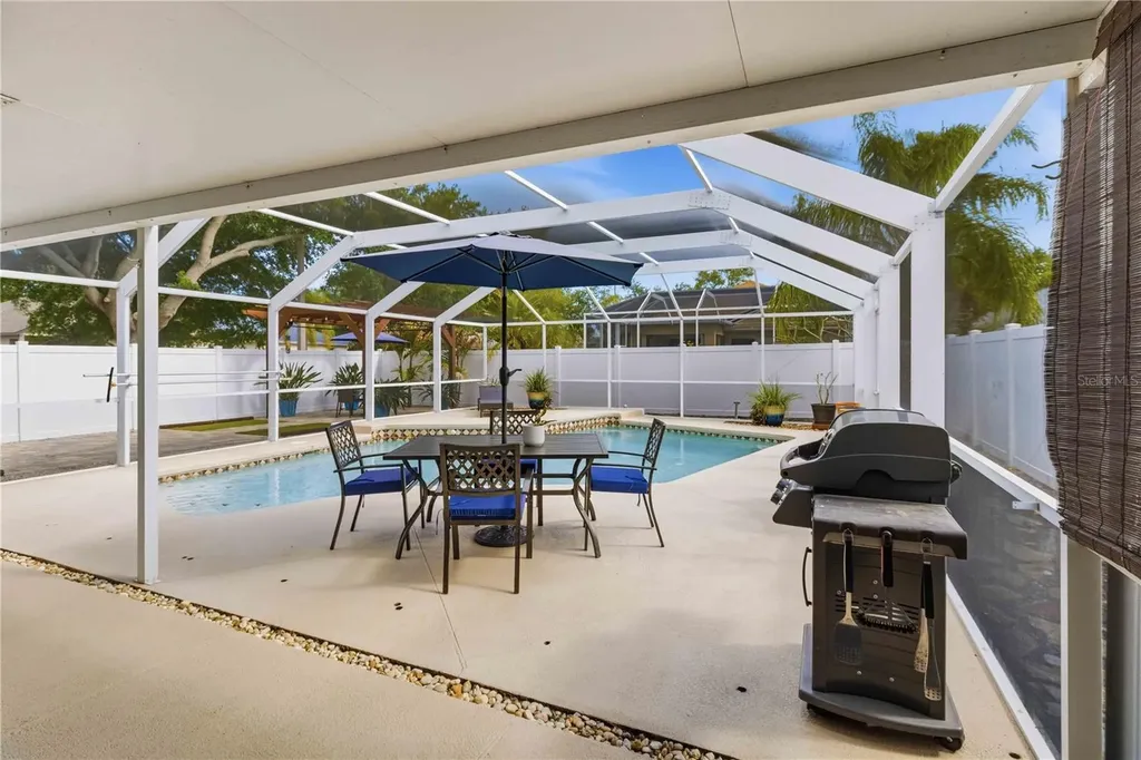7633 Clovelly Park Place Apollo Beach FL 33572