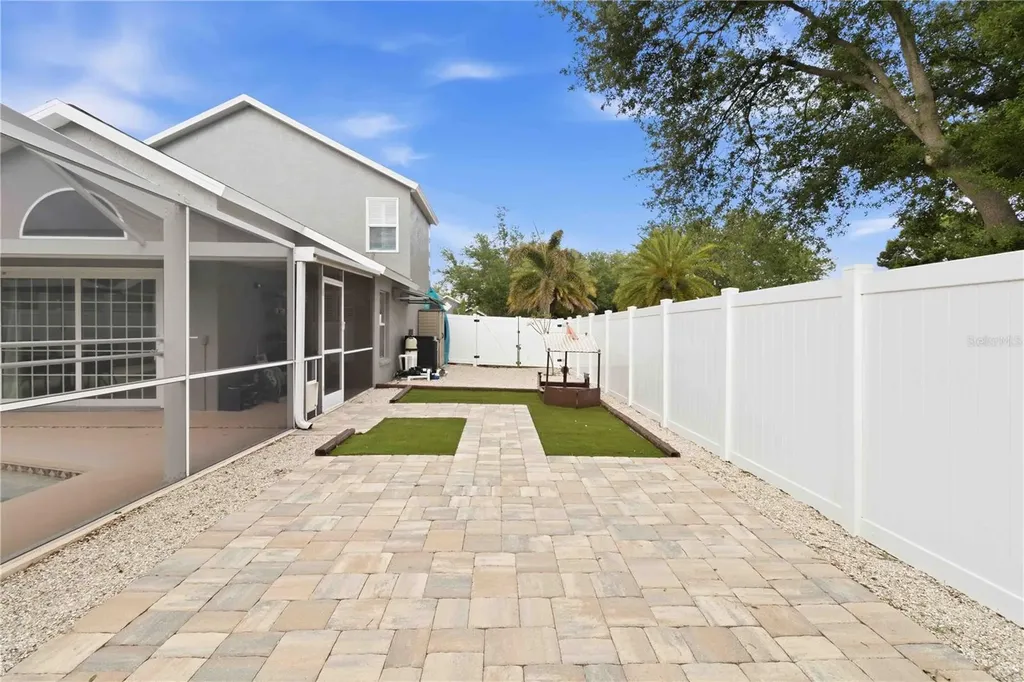 7633 Clovelly Park Place Apollo Beach FL 33572