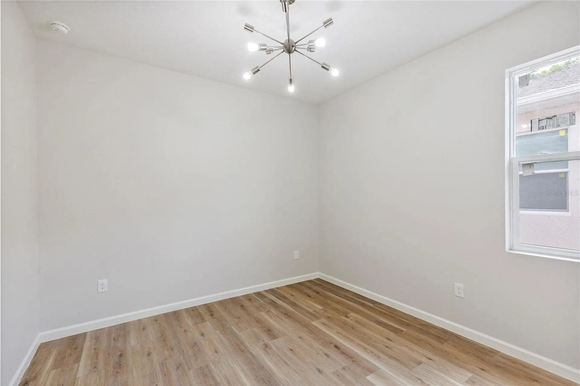 809 E 131st Avenue Tampa FL 33612