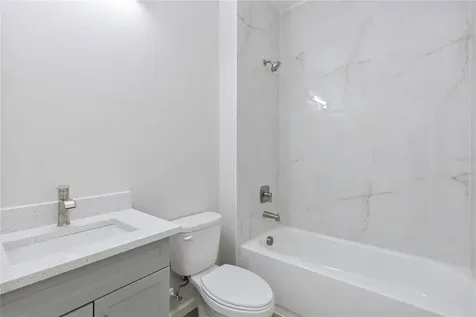 809 E 131st Avenue Tampa FL 33612