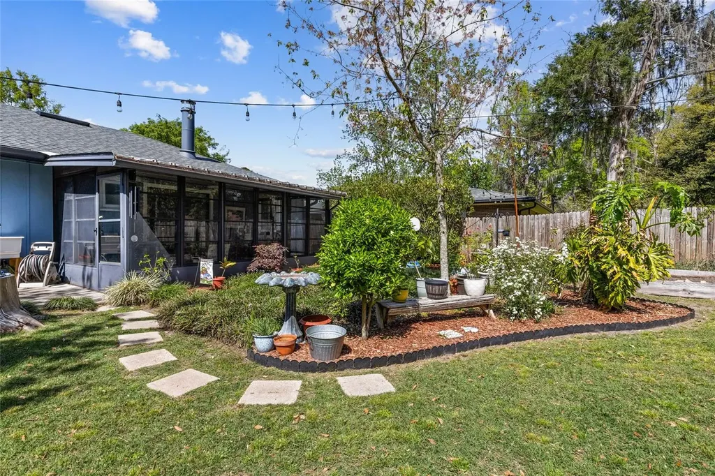 6109 NW 107th Place Alachua FL 32615