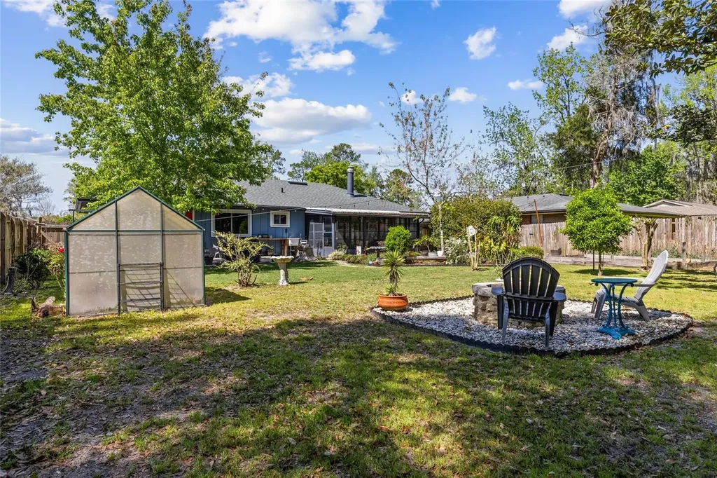 6109 NW 107th Place Alachua FL 32615