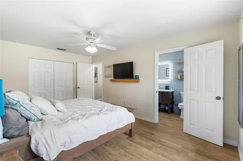 6109 NW 107th Place Alachua FL 32615