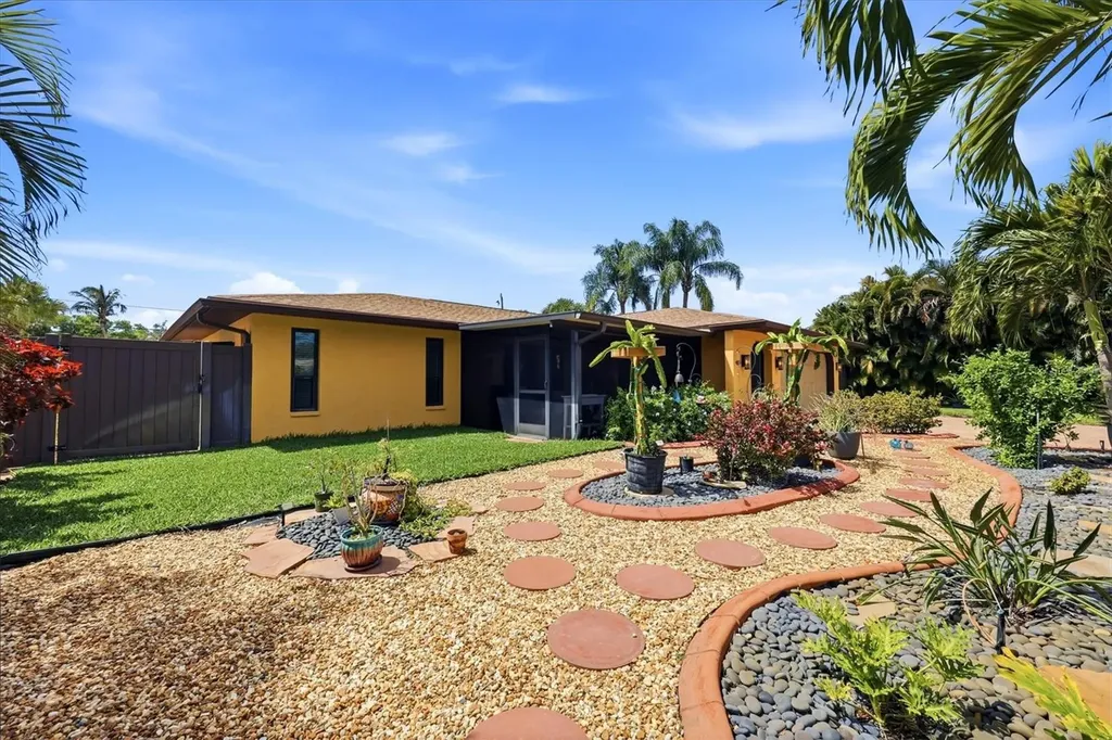 440 W Gate Drive Venice FL 34285