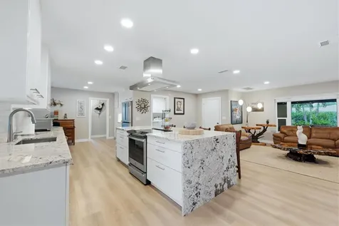440 W Gate Drive Venice FL 34285