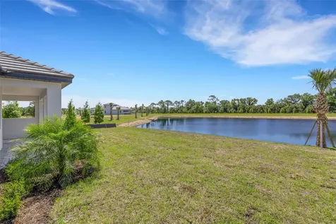 9670 Crystal Isles Circle Sarasota FL 34241
