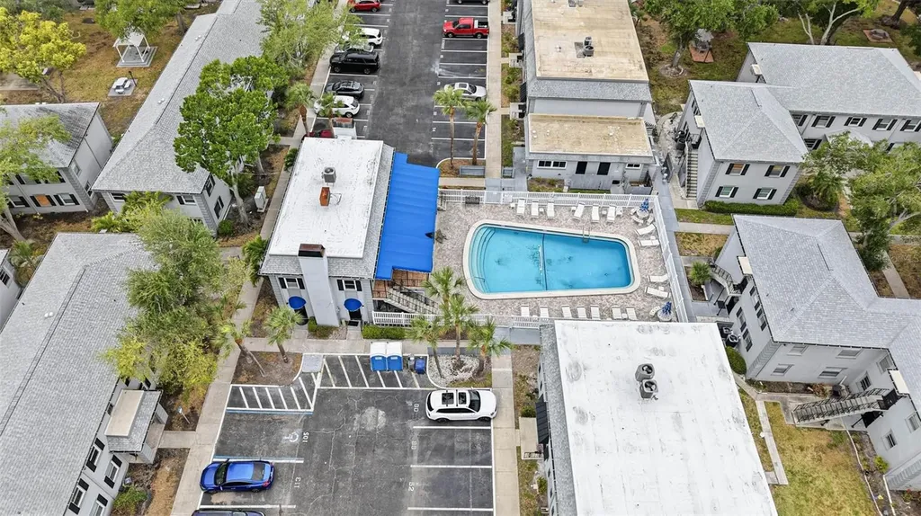1160 Rue Des Rois South Pasadena FL 33707