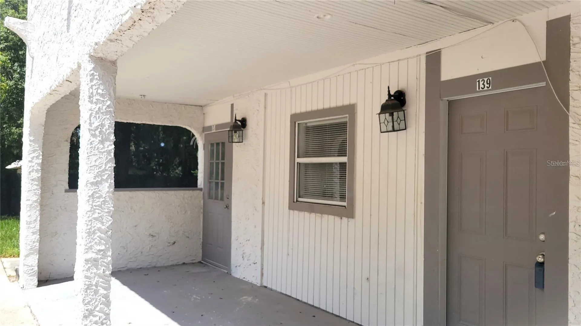 137 S Stone Street Deland FL 32720