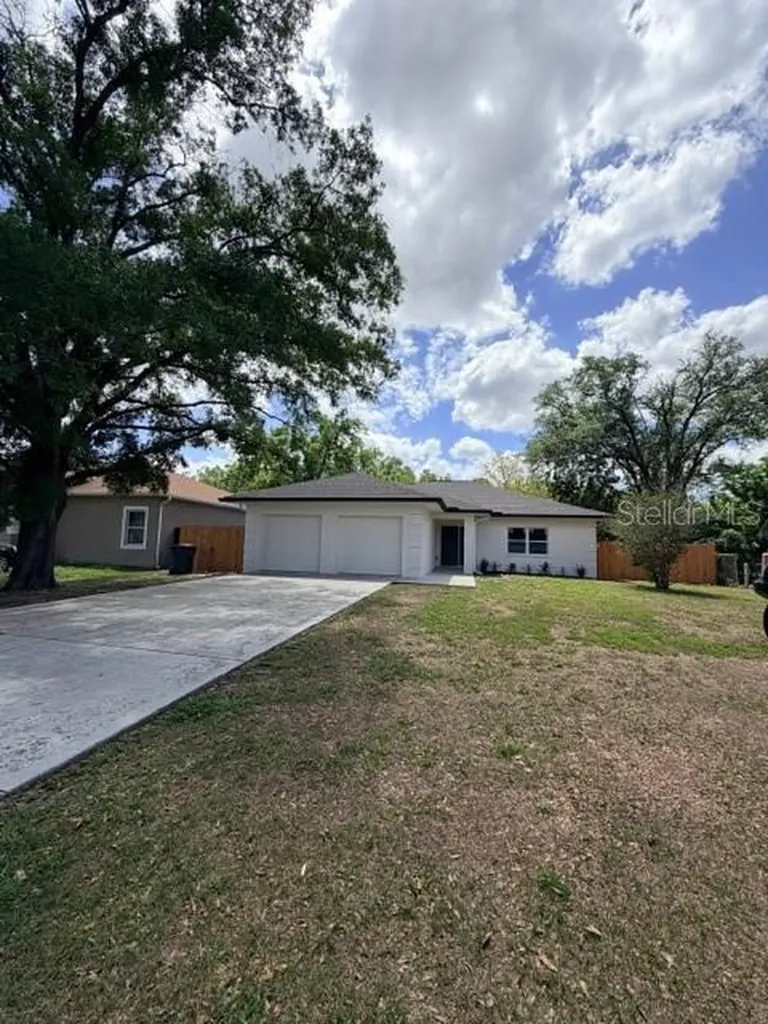 119 E 143rd Avenue Tampa FL 33613