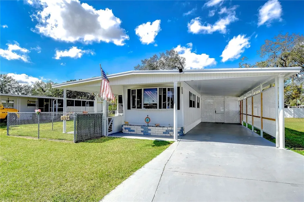 4529 Olive Drive Zephyrhills FL 33542