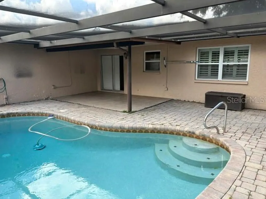 2230 Birchbark Trail Clearwater FL 33763