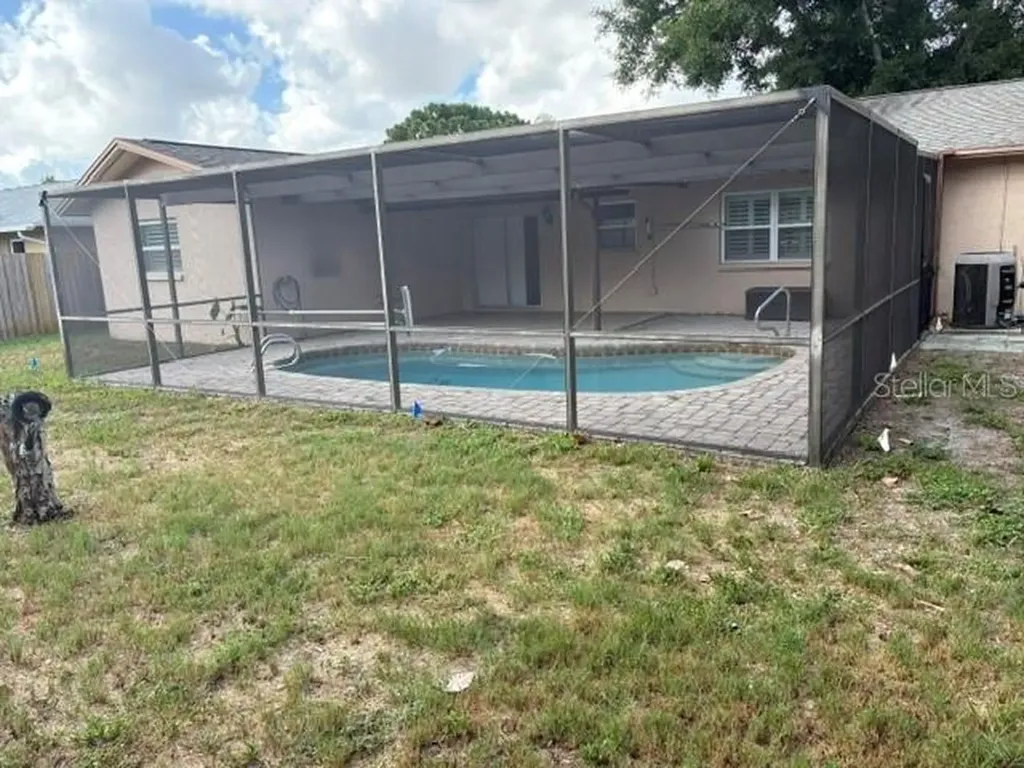 2230 Birchbark Trail Clearwater FL 33763