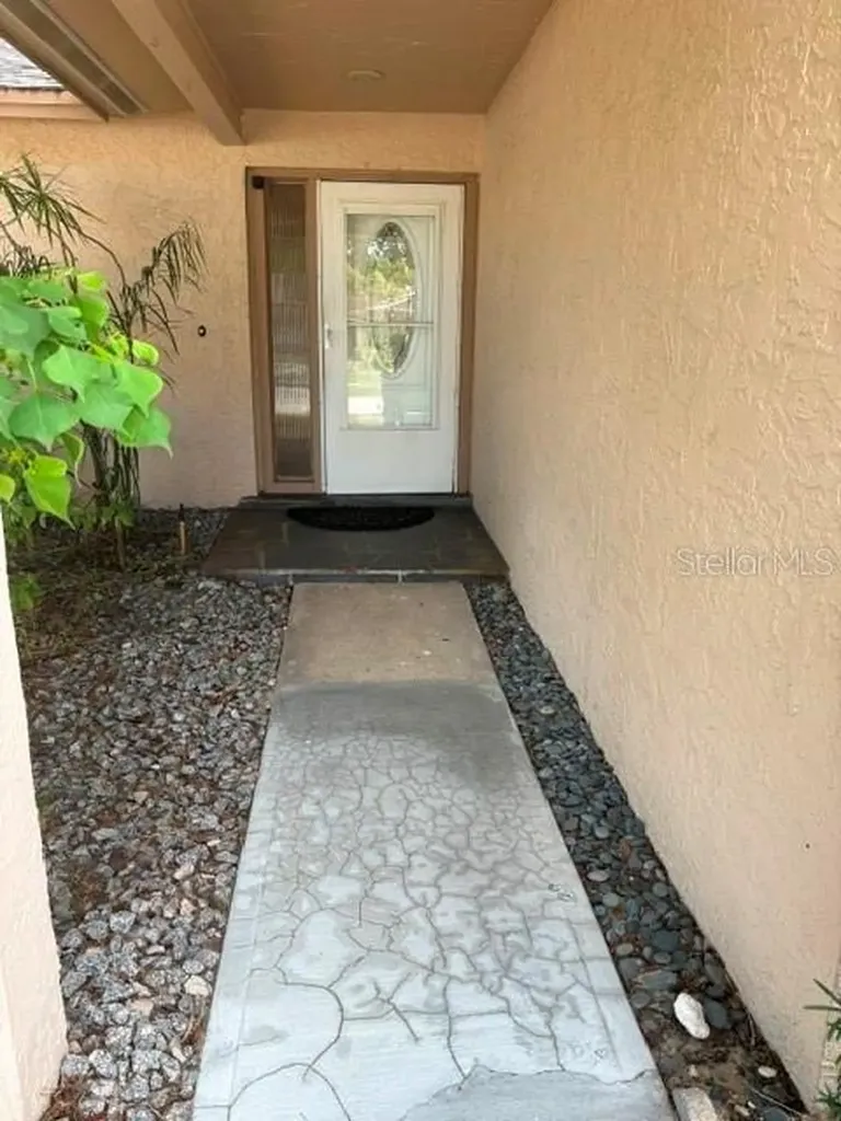 2230 Birchbark Trail Clearwater FL 33763